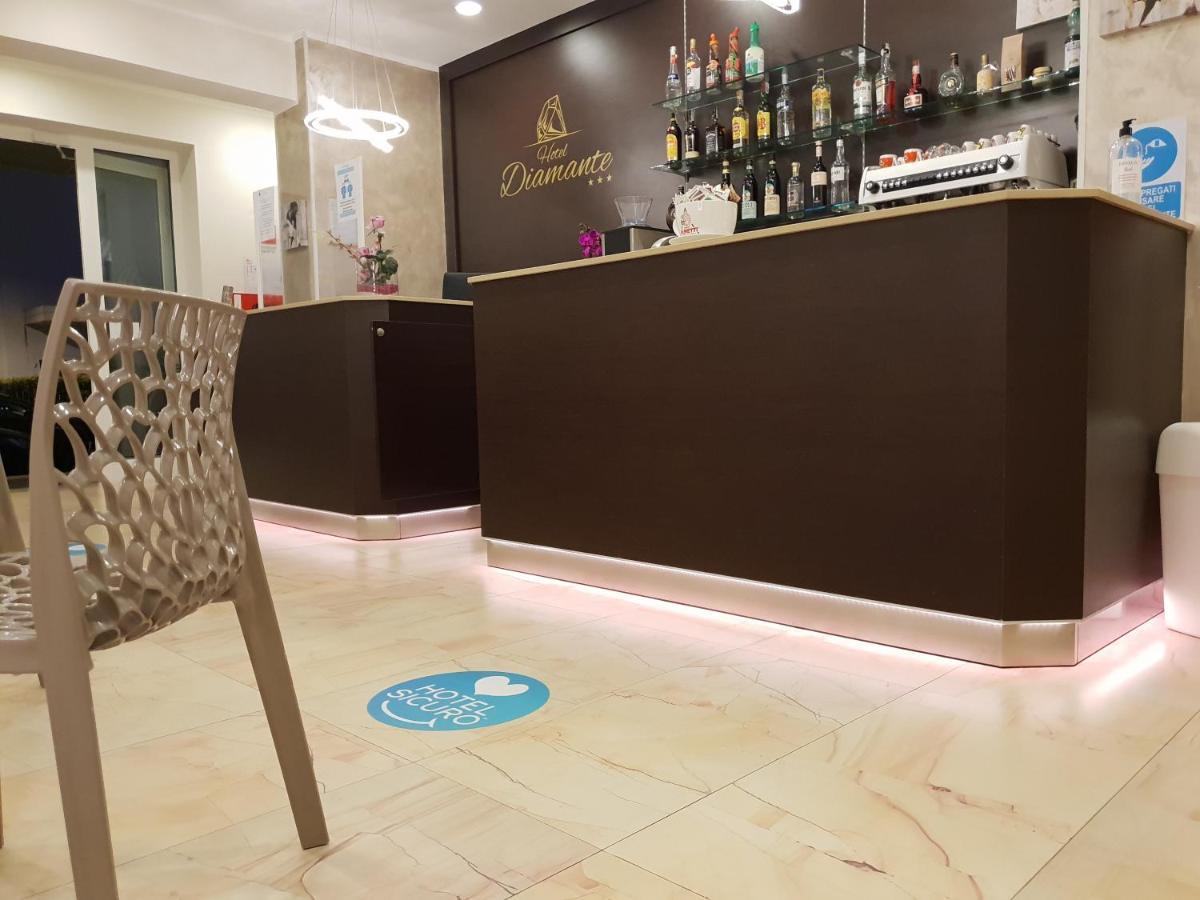 Hotel Diamante Cesenatico Luaran gambar