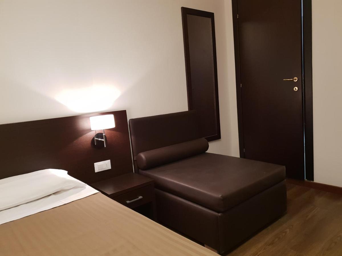 Hotel Diamante Cesenatico Luaran gambar